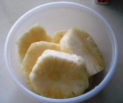 Hilo white pineapple